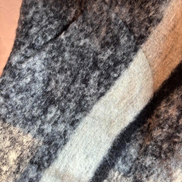 Zara Grey & Black Striped Shawl Sweater - Picture 3 of 3